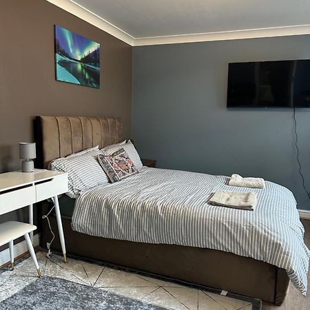 Amazing Ground Floor One Bedroom Apartment Forest Road London Eksteriør bilde