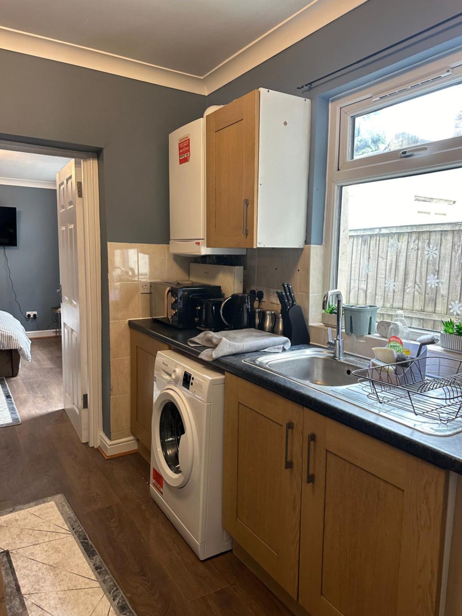 Amazing Ground Floor One Bedroom Apartment Forest Road London Eksteriør bilde